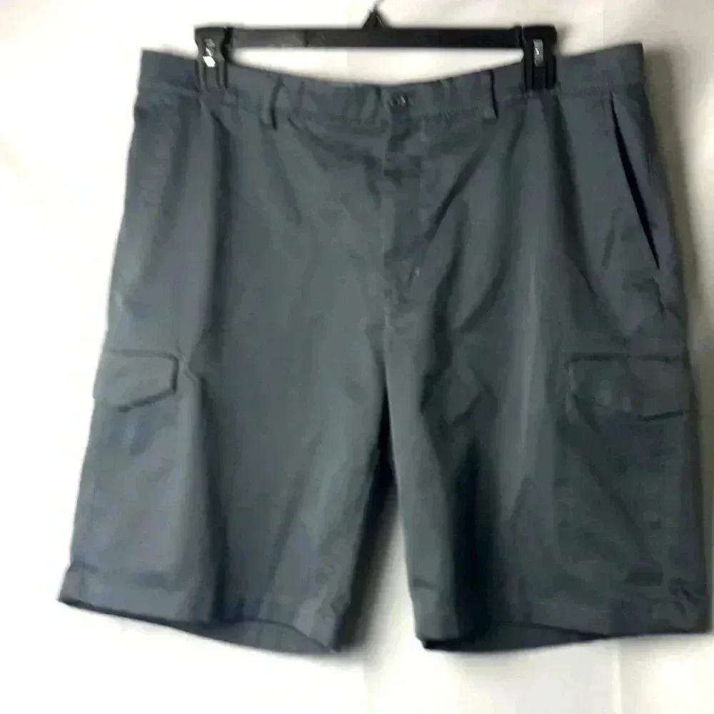 GREG NORMAN FOR TASSA ELLA MENS GRAY‎ SHORTS SZ 38. GOOD CLEAN CONDITION